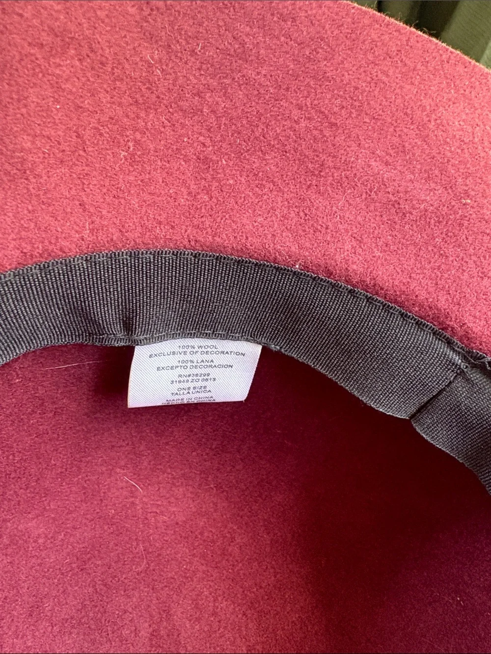 Women's Wide-Brim Wool Felt Hat - Burgundy